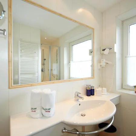 Tirolerhof Otel Flachau